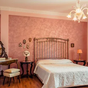 Bed & Breakfast Elvira Al Duomo