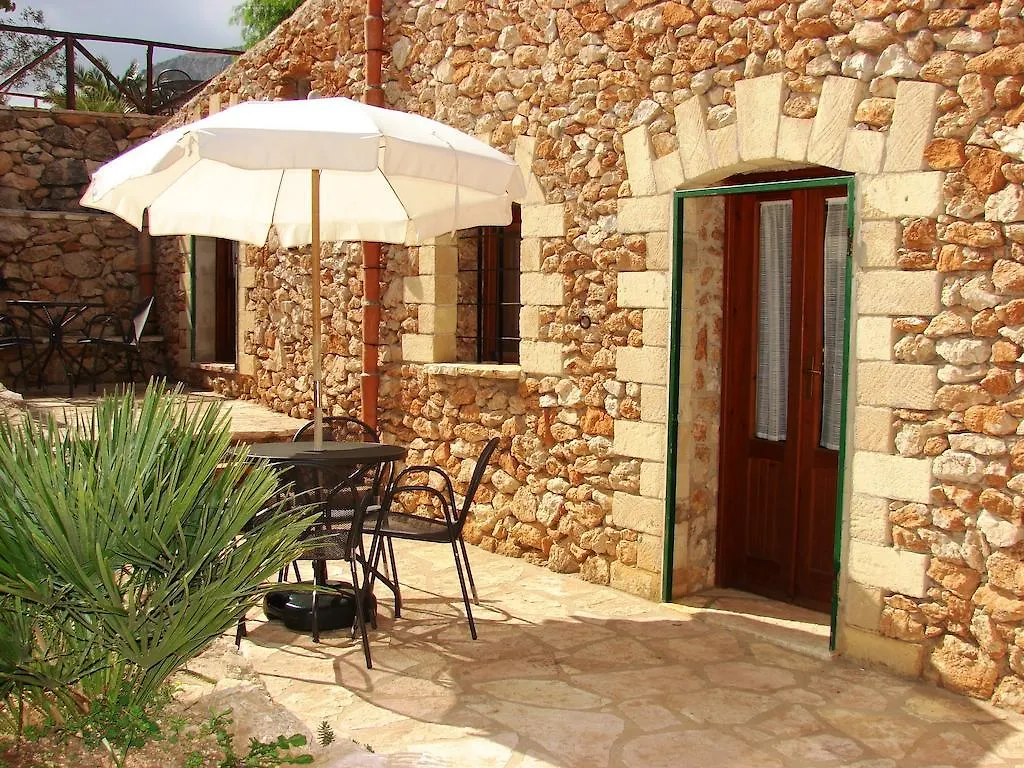 ***  Bed and Breakfast Casale Corcella Scopello  Italia